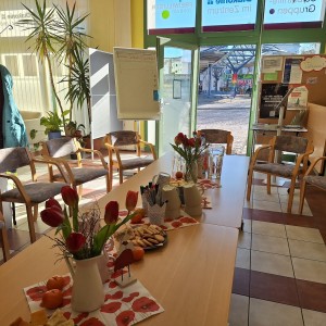 Selbsthilfe-Café: Wie Gruppen Raum für Schwere und Leichtigkeit schaffen